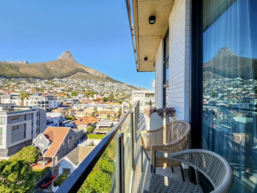 2 Bedroom Property for Sale in Sea Point Western Cape